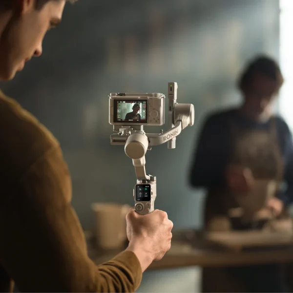 DJI RS 4 Mini Combo - Image 3